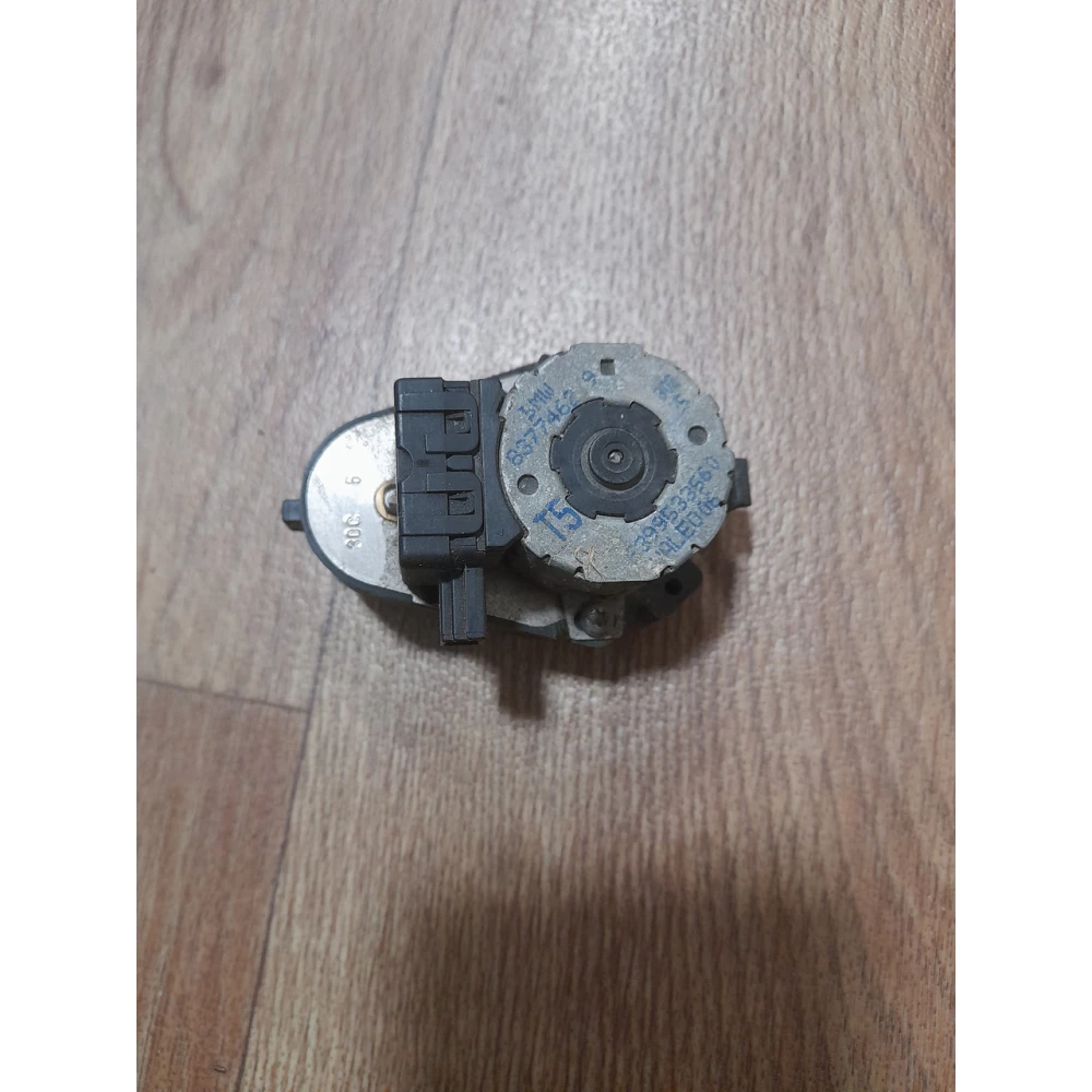 Привод заслонки печки BMW e39