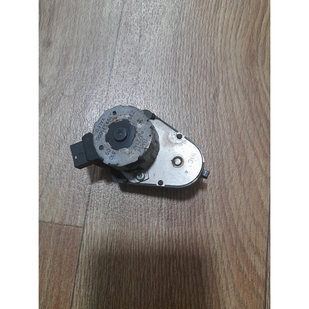 Привод заслонки печки BMW e39