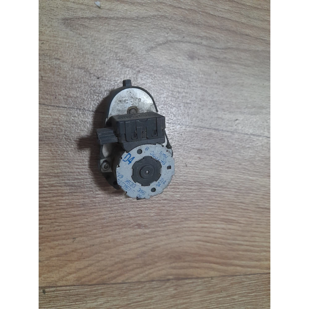 Привод заслонки печки BMW e39
