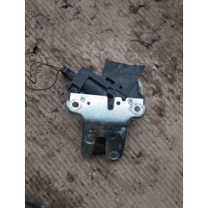 Изображение товара -  4F5827505D замок кришки багажника  електро
VW Passat B7 ,B6, Golf5 
Audi A4 04-08
SEAT Exeo 08-13