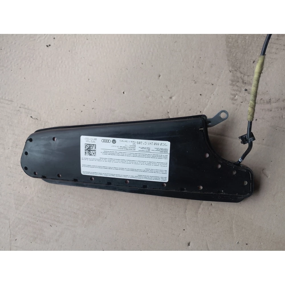 3C0880241C VAG Б/У

Подушка безпеки сидіння ліва фольксваген пассат в6 2005-2010 volkswagen passat b6
