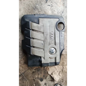 Изображение товара -  03l103925l декоративная кришка  двигателя VW Passat B6 2.0