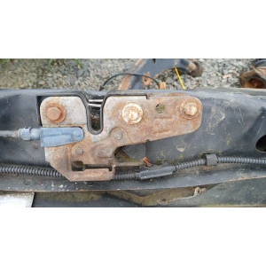 Изображение товара -  7H0823509A, 7H0823509, Замок капота VOLKSWAGEN TRANSPORTER T5 03-09 (ФОЛЬКСВАГЕН ТРАНСПОРТЕР Т5)