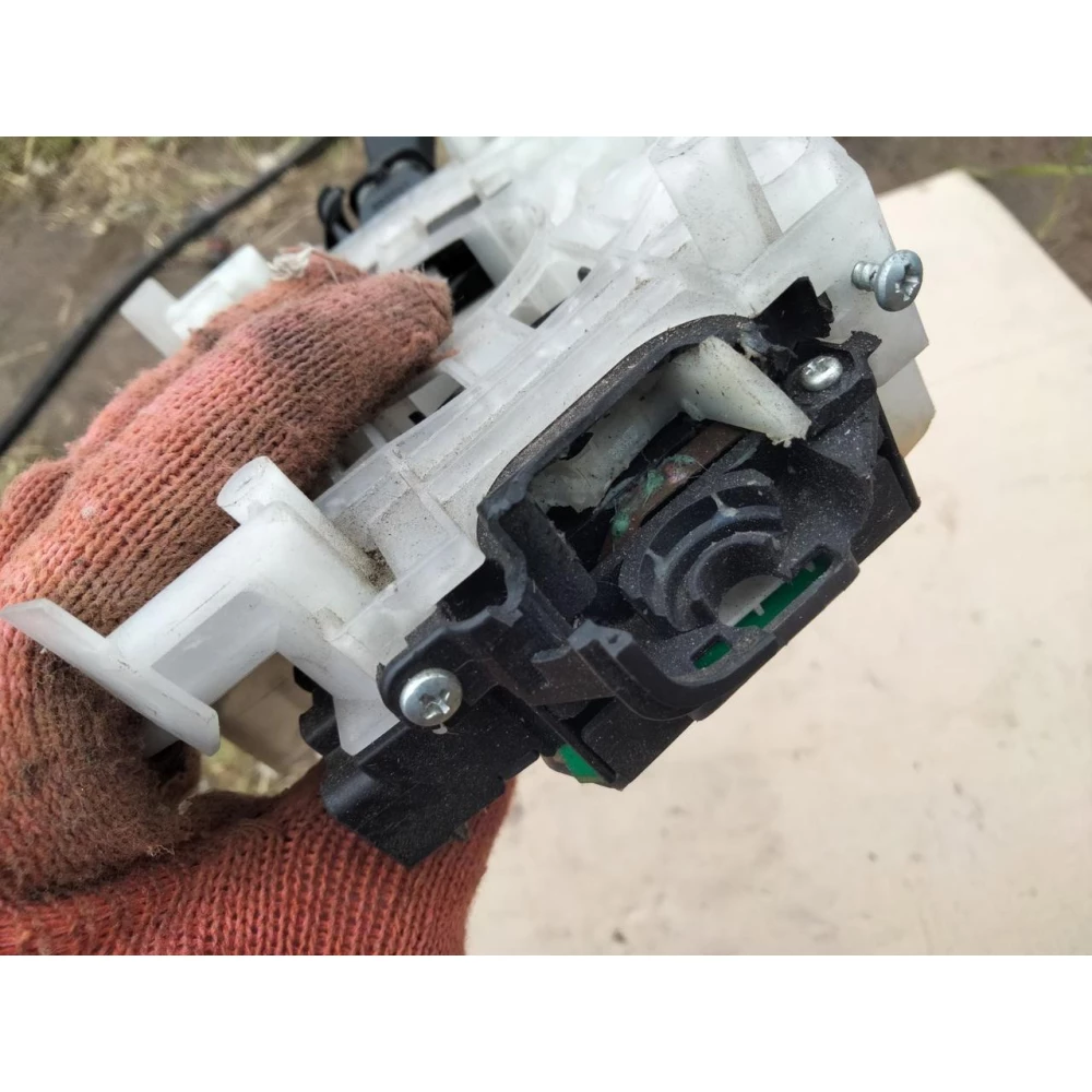 Подрулевой переключатель поворотов у зборе Subaru Legacy Outback 3 BP 2003-2009