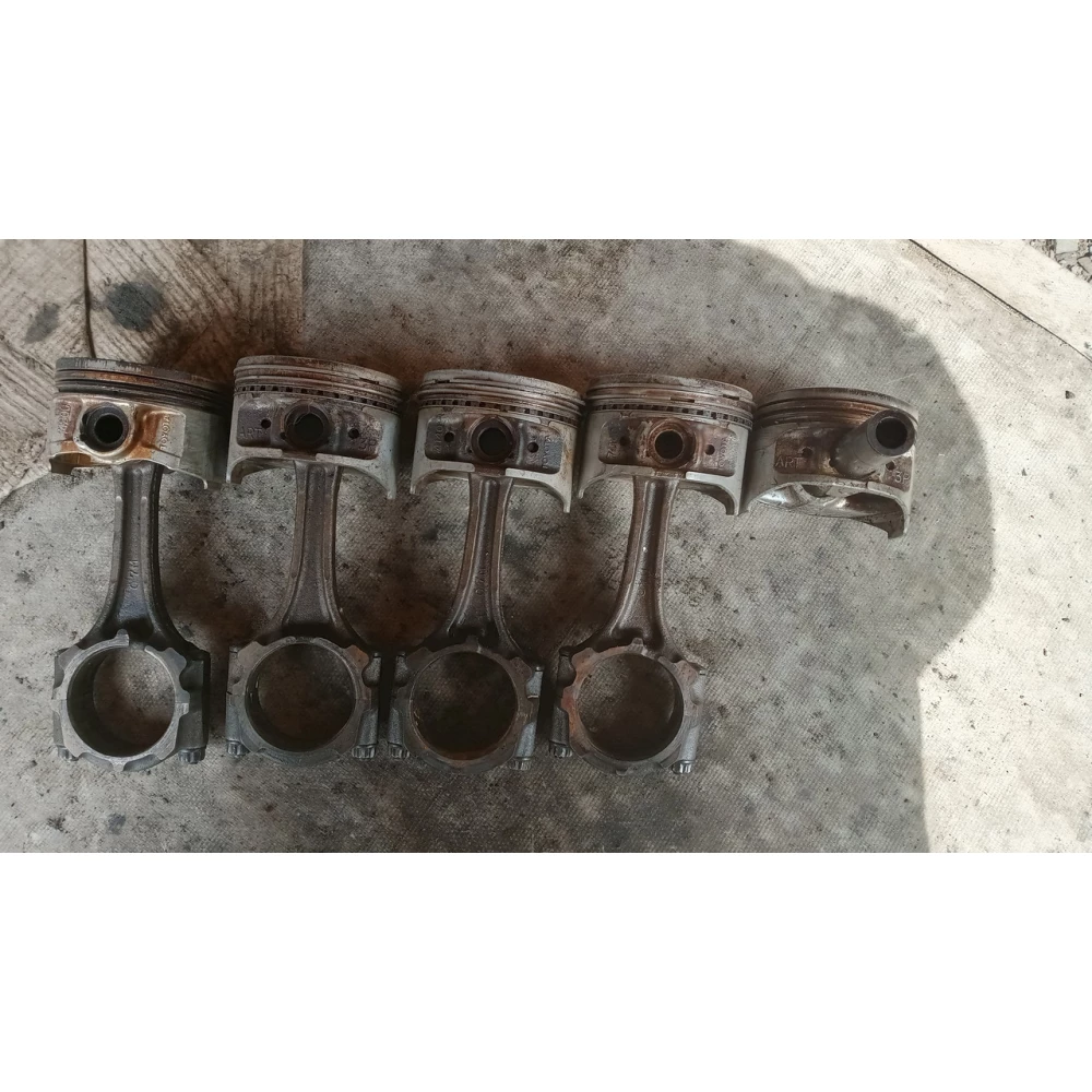 74200 комплект поршней Toyota Camry 2.2