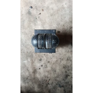 Изображение товара -  3b0941333 кнопка коректора фар VW Passat B6