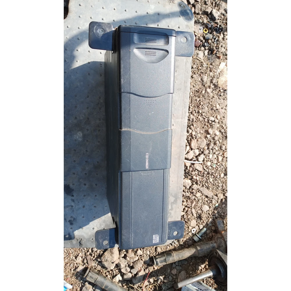 65126913388 cd changer Bmw E39