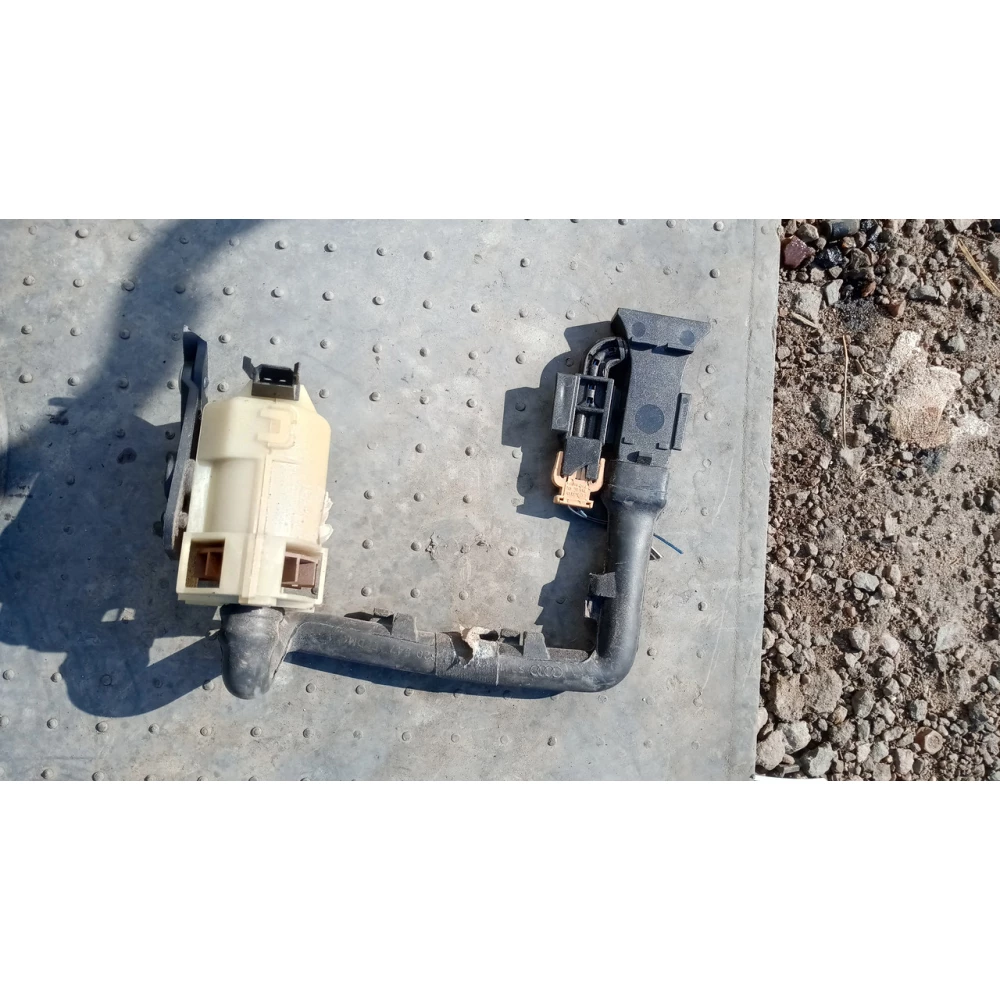 8l1820529 блок управління вентилятором Audi A3