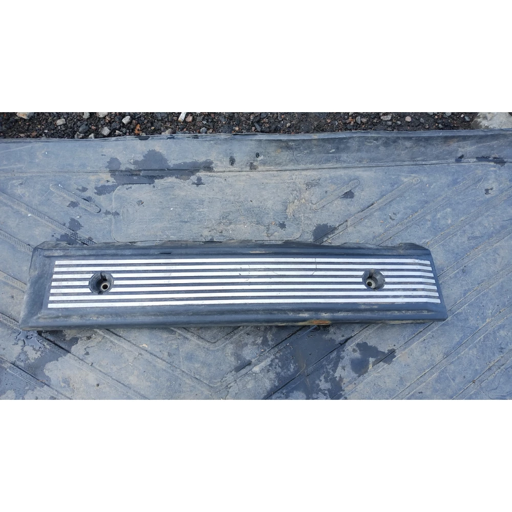 13351740160 декоративна накладка двигуна Bmw E39