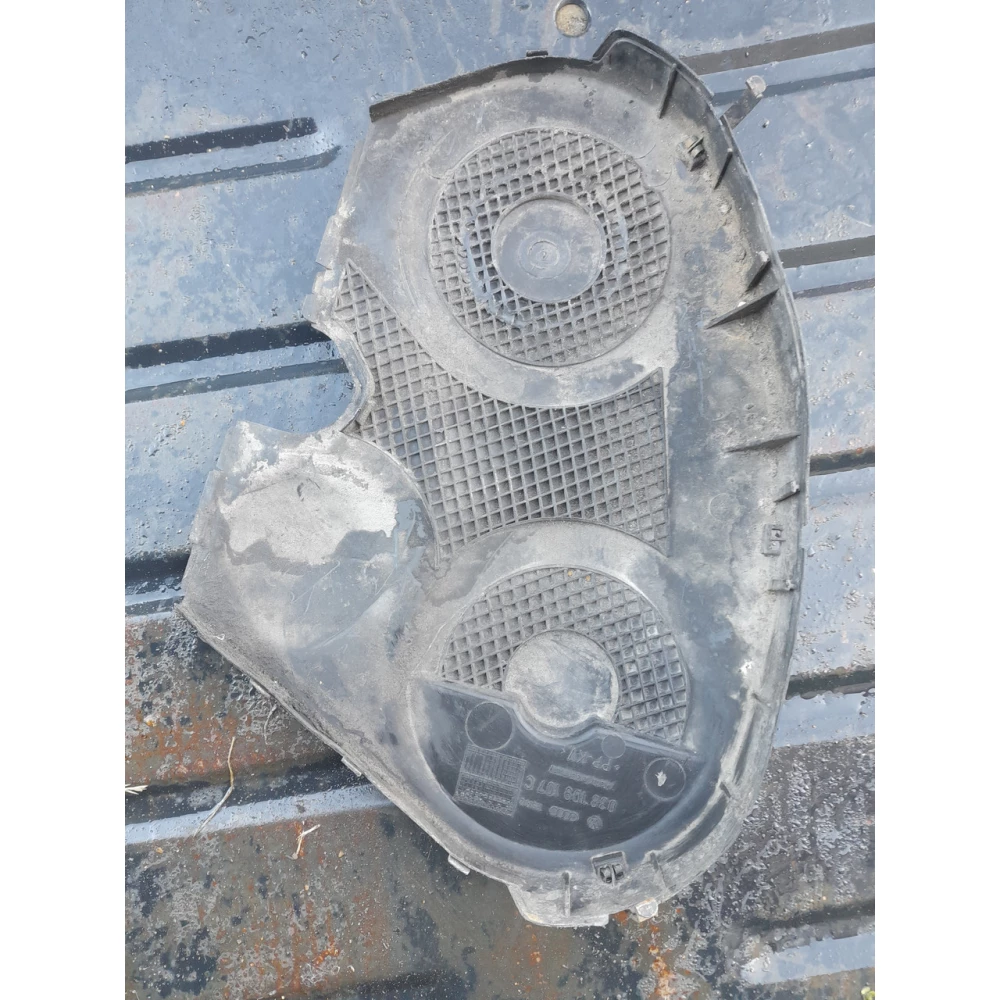 Кожух ремня грм Skoda Octavia 1.9d 038109107